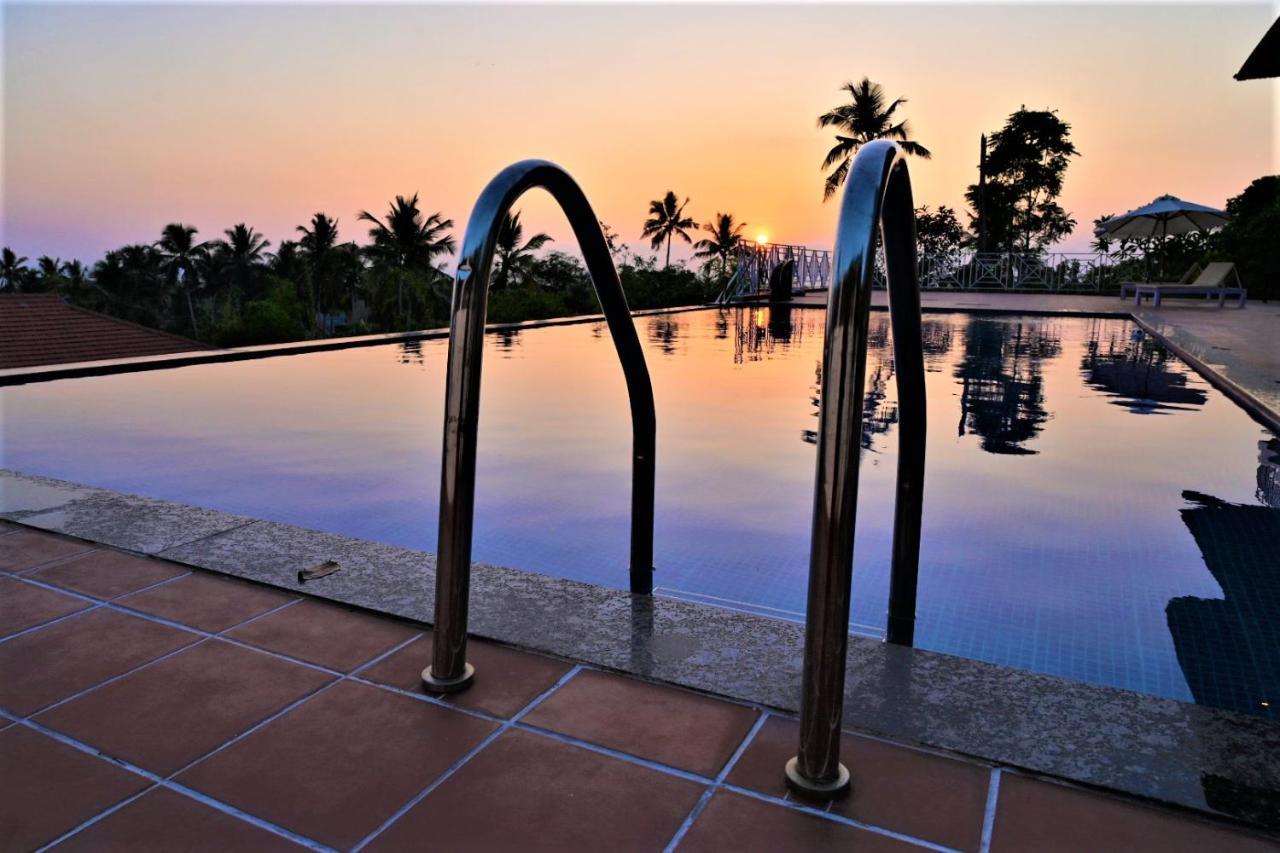 Aadisaktthi Leisure Resort, Kovalam Thiruvananthapuram Extérieur photo