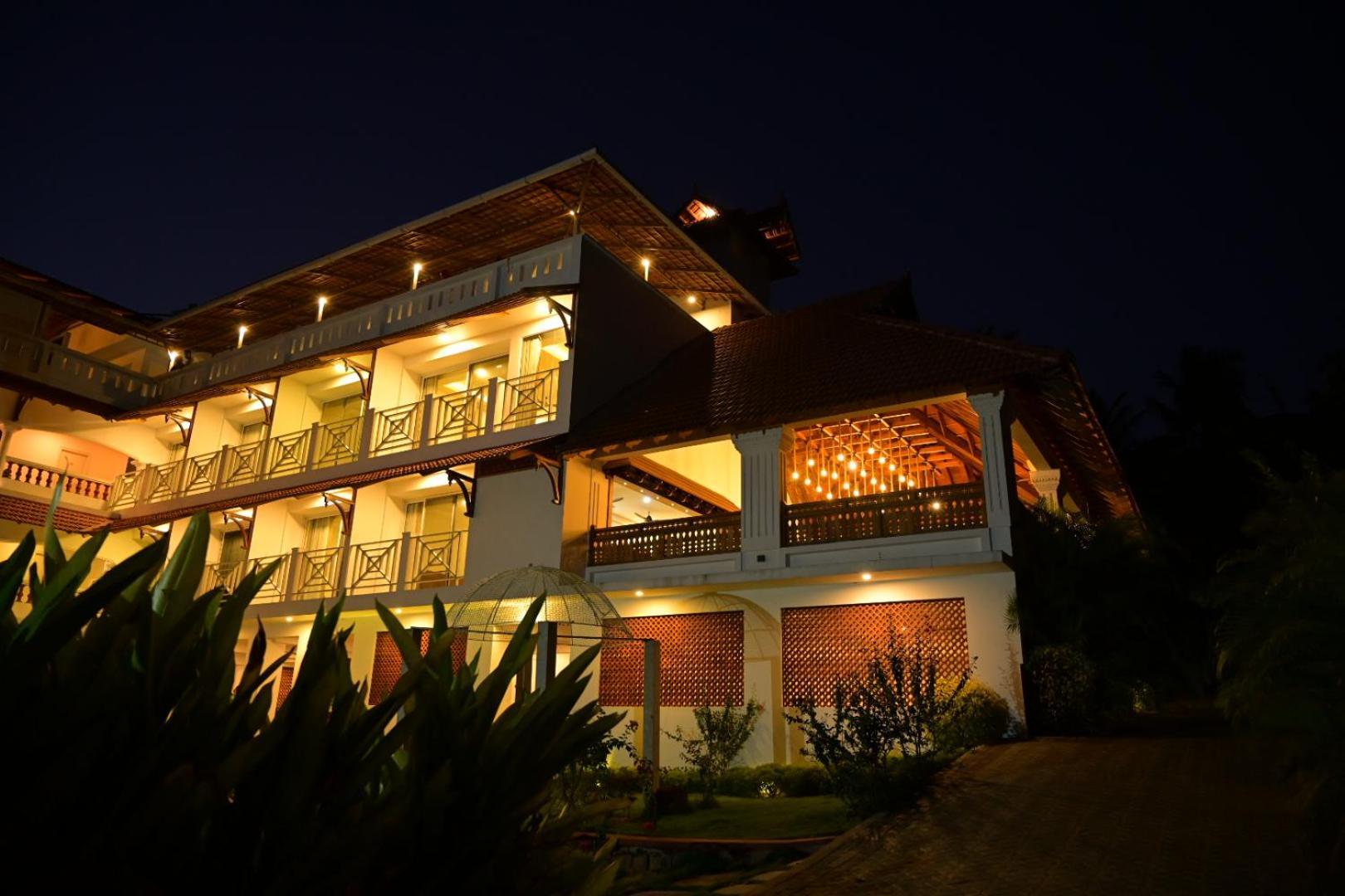 Aadisaktthi Leisure Resort, Kovalam Thiruvananthapuram Extérieur photo